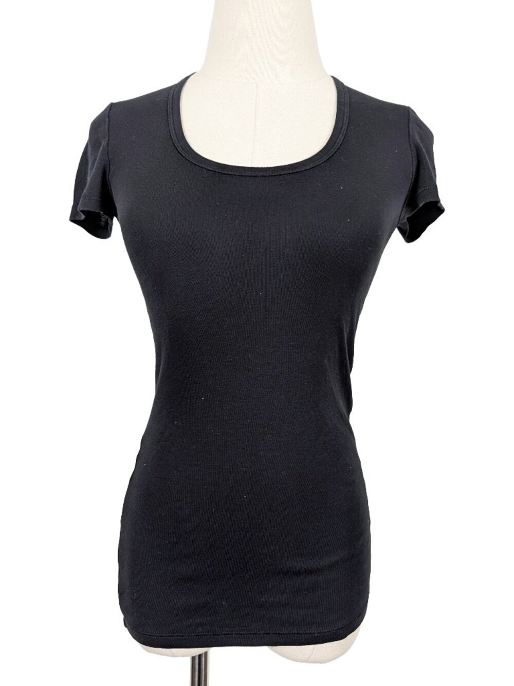 Splendid Black Fitted T-Shirt Scoop Neckline Size XS Comfy